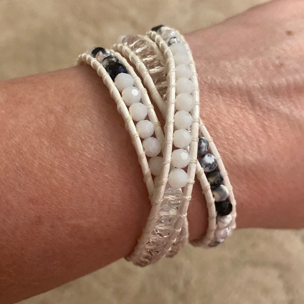 Joseph Nogucci Leather Wrap Bracelet - white & black